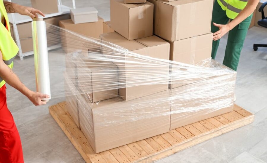 pakowanie przy pomocy folii stretch