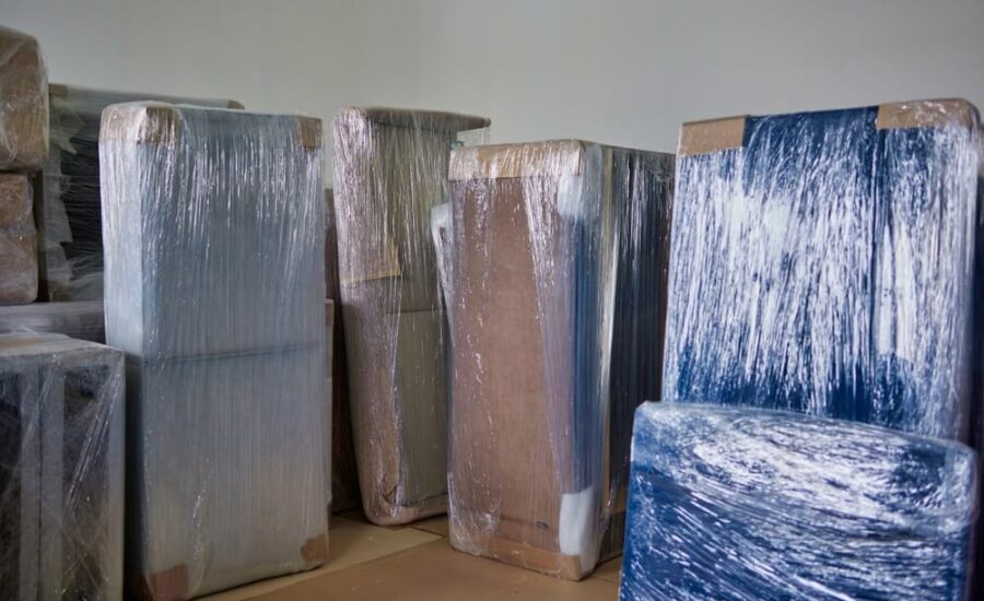 zabezpieczenie mebli do wysyłki